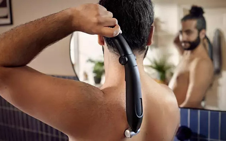 Rückenhaare selbst rasieren